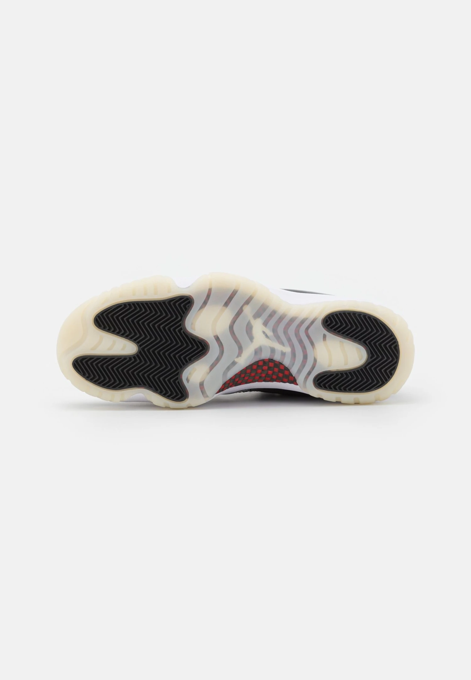 Air Jordan 11 Retro Low - Trainers - Black/Gym Red/White/Sail 9 Air Jordan 11 Retro Low - Trainers - Black/Gym Red/White/Sail - Image 7