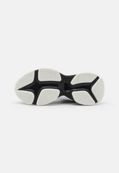 Steve Madden Master - High-Top Trainers - Black -Stride Shop 0275dd1dc2534c7fadefc6e369d3c5b4