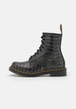 Dr. Martens 1460 - Lace-Up Ankle Boots -Stride Shop 0790ac177bf6450daae3fab03658a558