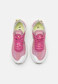 ARKK Copenhagen City Racr Unisex - Trainers -Stride Shop 088c9fefe216411cb8e1b2aff75fee23