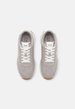 Toms Wyndon - Trainers - Grey -Stride Shop 08f15de06008455eb3cfdac6d7e33579