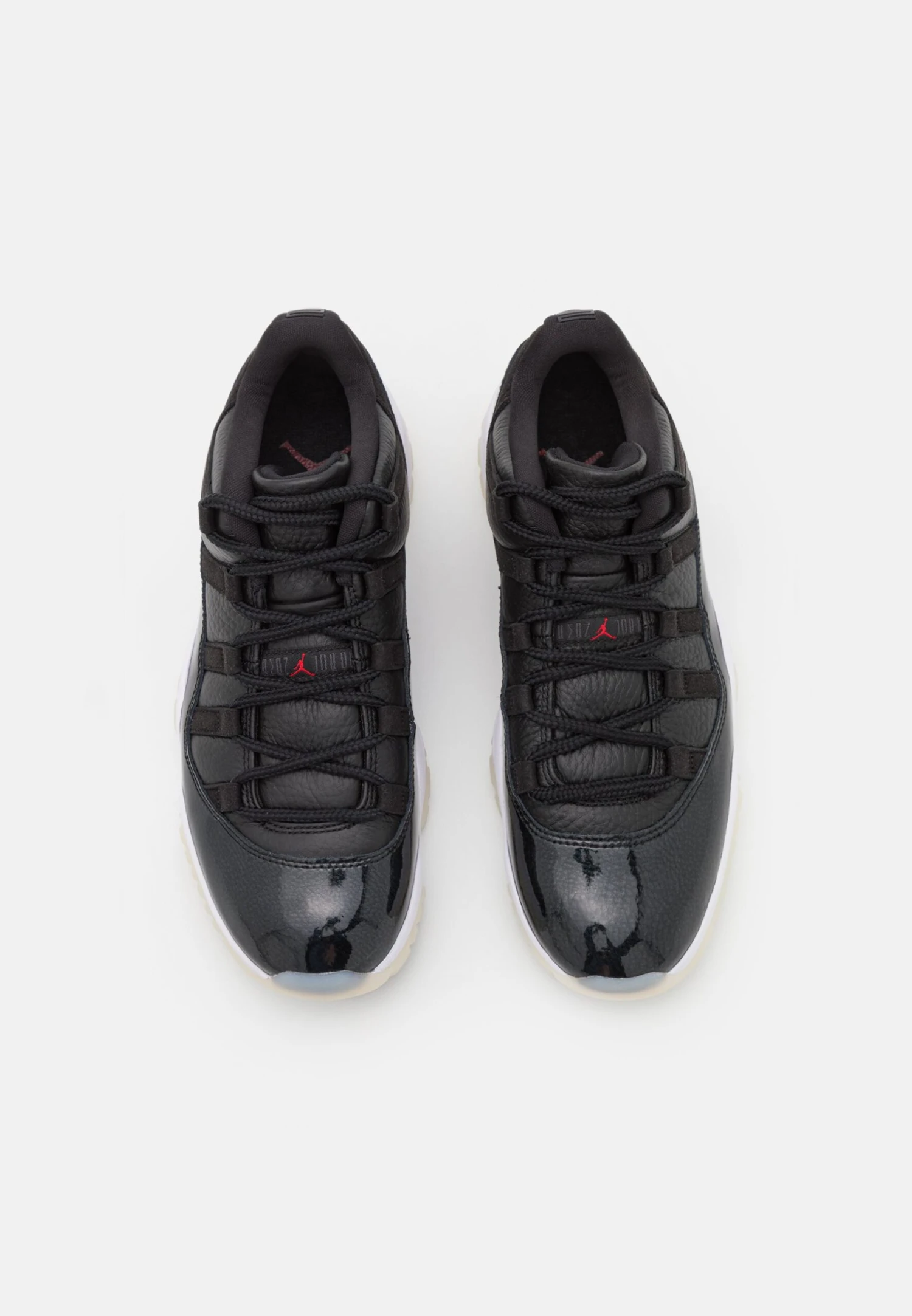 Air Jordan 11 Retro Low - Trainers - Black/Gym Red/White/Sail 8 Air Jordan 11 Retro Low - Trainers - Black/Gym Red/White/Sail - Image 6