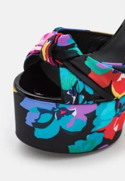Giuseppe Zanotti Platform Sandals - Hariom/Multicoloured -Stride Shop 153cc360a7a54fd79d7fb7ac9bd9651a