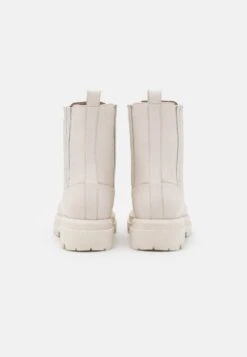 Anna Field Leather - Platform Ankle Boots - Off-White 11 Anna Field Leather - Platform Ankle Boots - Off-White -Stride Shop 159c365011cb412285a57cccc35b4cfc