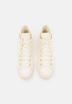 Converse Chuck Taylor All Star Lift - High-Top Trainers - Egret/Moms Potato Salad 11 Converse Chuck Taylor All Star Lift - High-Top Trainers - Egret/Moms Potato Salad -Stride Shop 163ed699f401440dbc2371e3c95b3dc2