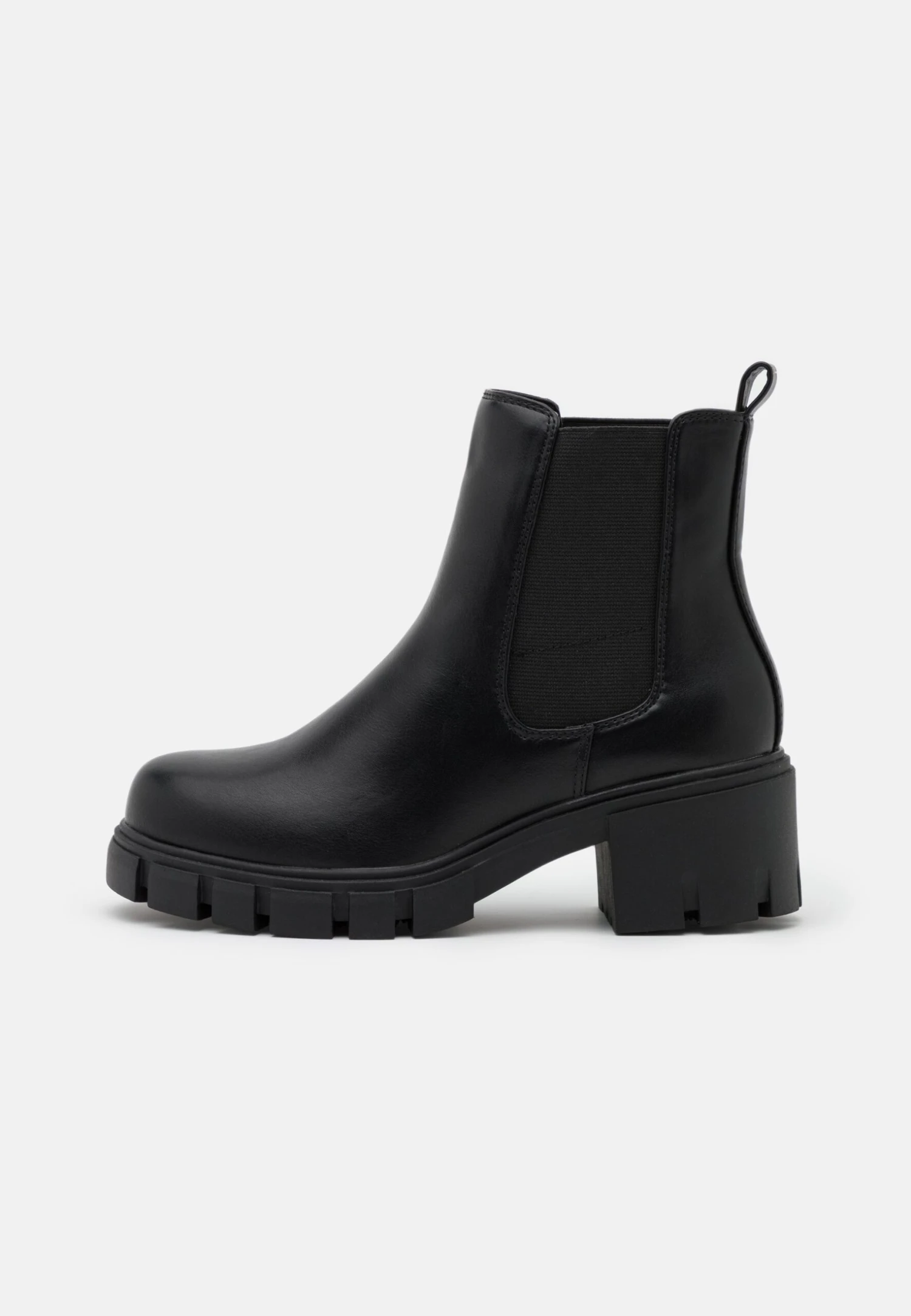 Madden Girl Tessa - Platform Ankle Boots - Black Paris 4 Madden Girl Tessa - Platform Ankle Boots - Black Paris - Image 2