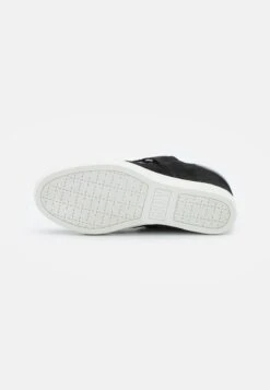 DKNY Cosmos Wedge- Trainers - Black/White -Stride Shop 1df1951d747e4d248af86c3aebc4c7c5