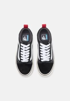 Vans Old Skool Mte-1 Unisex - Trainers - Black/White 11 Vans Old Skool Mte-1 Unisex - Trainers - Black/White -Stride Shop 23db659987e0455892cd7f4b91f78938