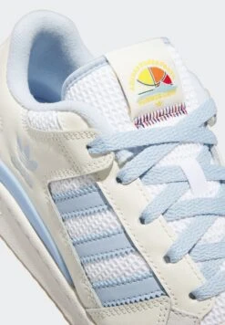 Adidas Originals Forum Mid - Trainers - Cloud White Silver Dawn Off White -Stride Shop 283b6e2baa624c79a472c985d6907b9e