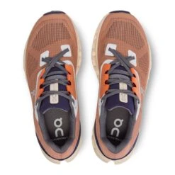 On | Women's Cloudstratus Running Shoes -Stride Shop 39.98657 W On Cloudstratus top