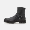 YOURTURN Unisex - Classic Ankle Boots - Black -Stride Shop 4164f25ed90642a59b6c2fb74a5652dc