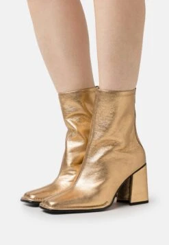 Bronx Sonn - Classic Ankle Boots - Gold