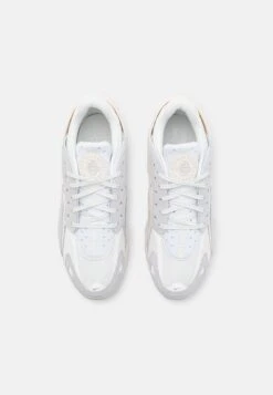 Nike Sportswear Air Huarache Runner Unisex - Trainers - Summit White/Metallic Silver/White 11 Nike Sportswear Air Huarache Runner Unisex - Trainers - Summit White/Metallic Silver/White -Stride Shop 4780bf6beb27409da2428d8ab3b9d7b7