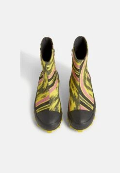 Traktori - Classic Ankle Boots -Stride Shop 4af9d01eb77848daad3915391fc0c00d