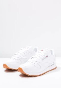 Reebok Classic Classic Leather Cushioning Midsole Shoes - Trainers -Stride Shop 4c47dd865e8d451ca94eb2463c957d6b