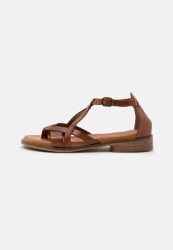 Pavement Githa - Sandals - Tan -Stride Shop 4fa7a3470ed24c07be1a6be790aa61dd