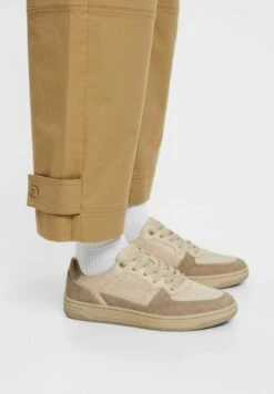 ESPRIT Zweifarbige In Optik - Trainers - Beige