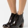 Marco Tozzi Ankle Boots - Mocca -Stride Shop 5167db56f0cf4d3fb802812d949ceeaf