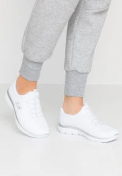 Summits Wide Fit - Trainers - White/Silver