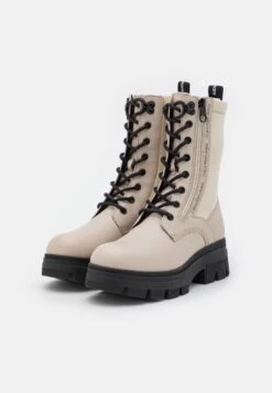 Calvin Klein Jeans Chunky Combat Laceup Zip - Platform Ankle Boots - Eggshell -Stride Shop 5945f96d25004d91957e76b908492a67