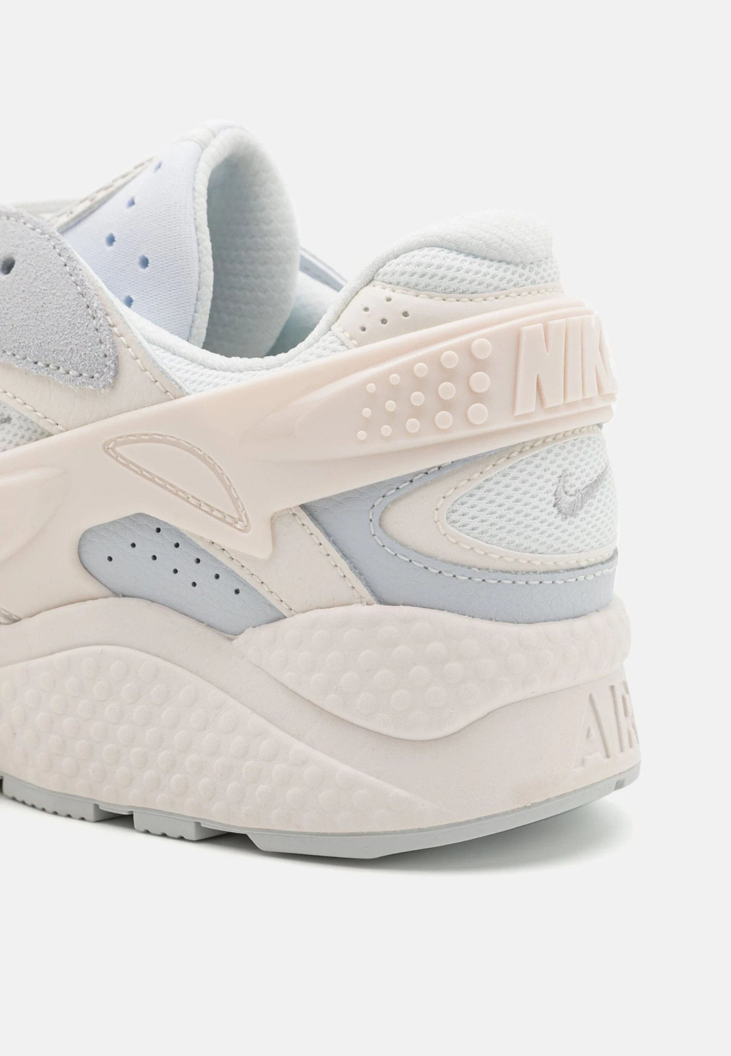 Nike Sportswear Air Huarache Runner Unisex - Trainers - Summit White/Metallic Silver/White 8 Nike Sportswear Air Huarache Runner Unisex - Trainers - Summit White/Metallic Silver/White - Image 6