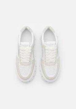 COPENHAGEN Cph332- Trainers - White/Cream Beige -Stride Shop 71018cb463e647c98119345b5fda6137