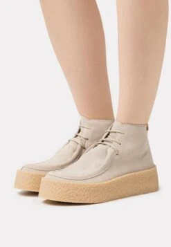 El Naturalista Dolmen - Platform Ankle Boots - Cream