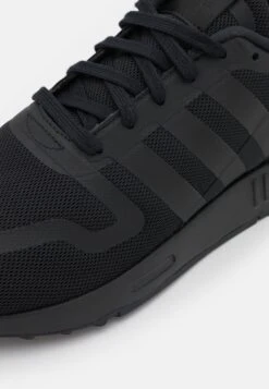 Adidas Sportswear Multix Unisex - Trainers -Stride Shop 7405782444b0460aa8c177bb6f5ea503