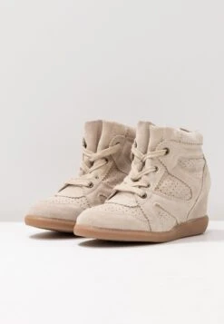 Pavement Vibe - Ankle Boots - Beige -Stride Shop 7c988defe0d54d93a5fa52849c7b34b5