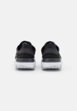 Nike Sportswear React R3Vision - Trainers - Black/Anthracite/White/Pure Platinum 11 Nike Sportswear React R3Vision - Trainers - Black/Anthracite/White/Pure Platinum -Stride Shop 80171872a15c4e0e9fb3fa43af2ba0b9