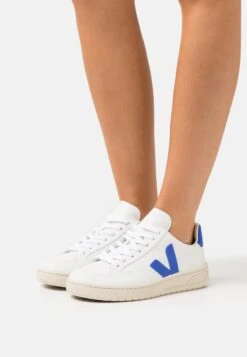 Veja V 12 - Trainers - Extra White/Paros