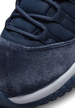 Wmns Air Jordan 11 Retro - High-Top Trainers - Midnight Navymtlc Slvr White -Stride Shop 8a580149b2bd4b6abbc1ec1b5dee3882