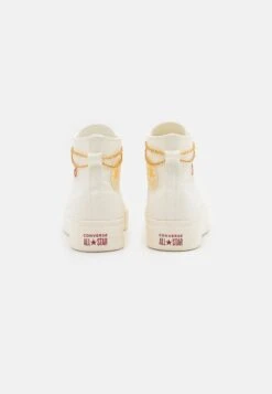 Converse Chuck Taylor All Star Lift - High-Top Trainers - Egret/Moms Potato Salad 9 Converse Chuck Taylor All Star Lift - High-Top Trainers - Egret/Moms Potato Salad -Stride Shop 93e34d388caf416183fe2b6293c3cc8f