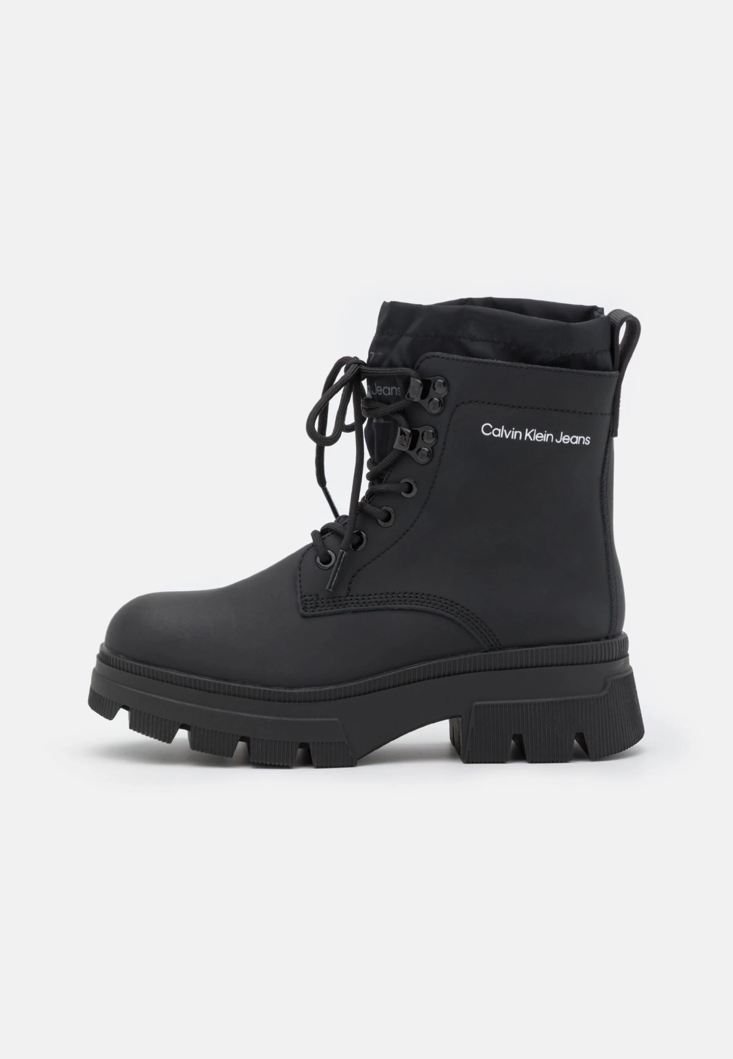 Calvin Klein Jeans Chunky Combat Laceup Hiking - Platform Ankle Boots - Black 4 Calvin Klein Jeans Chunky Combat Laceup Hiking - Platform Ankle Boots - Black - Image 2