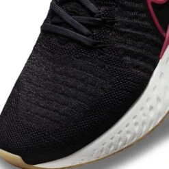 Nike | Women's React Infinity Run Flyknit 2 Running Shoes 20 Nike | Women's React Infinity Run Flyknit 2 Running Shoes -Stride Shop CT2423501 F nike reactinfrunflyknit2 upper