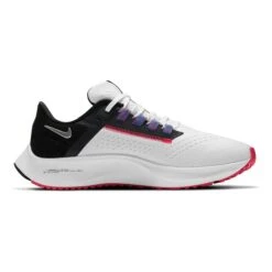 Nike | Women's Air Zoom Pegasus 38 Running Shoes 18 Nike | Women's Air Zoom Pegasus 38 Running Shoes -Stride Shop CW7358101 F nike airzoompegasus38 rightinner