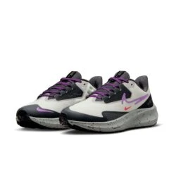 Stride Shop -Stride Shop DO7626 003 W Nike Pegasus39Shield pair