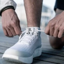 Salomon | Unisex INDEX.01 Running Shoes -Stride Shop L41222700 U salomon index01 lifestyle2