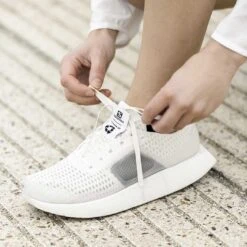 Salomon | Unisex INDEX.01 Running Shoes -Stride Shop L41222700 U salomon index01 lifestyle8