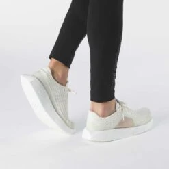 Salomon | Unisex INDEX.01 Running Shoes -Stride Shop L41222700 U salomon index01 onmodel