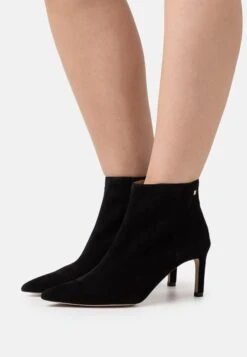 Boss Janet- Ankle Boots - Black