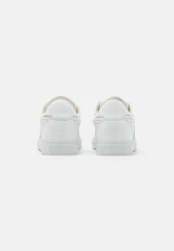 Zadig & Voltaire La Flash Smooth- Trainers - Blanc -Stride Shop a989e6197c3d43c9b1bb4c1c72c8be40