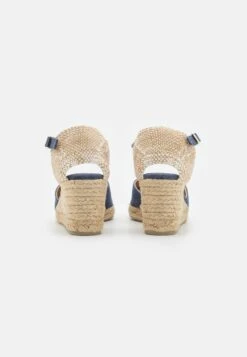 Castañer Chiarita - Espadrilles -Stride Shop ad6fbf750f9845148c661ded7f607f83