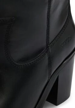 Hugo Mileyheel70-N - Cowboy/Biker Ankle Boot - Black -Stride Shop b3362bf7ce414a93a11fed9762edecd3