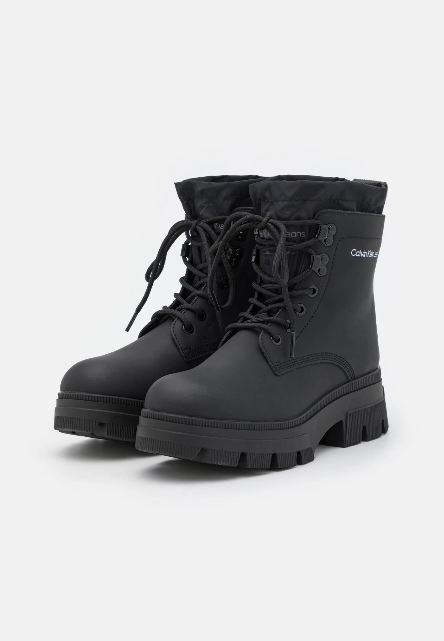 Calvin Klein Jeans Chunky Combat Laceup Hiking - Platform Ankle Boots - Black 5 Calvin Klein Jeans Chunky Combat Laceup Hiking - Platform Ankle Boots - Black - Image 3