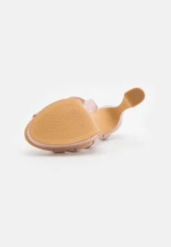 Aldo Elbalia - Platform Sandals -Stride Shop b7443ec277dc4584bbdba8e7903f2cfe