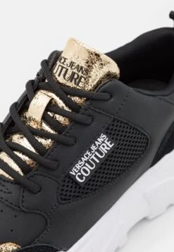 Trainers - Black/Gold -Stride Shop bdf4cbce5a7b49cdaae11a222dd854f9