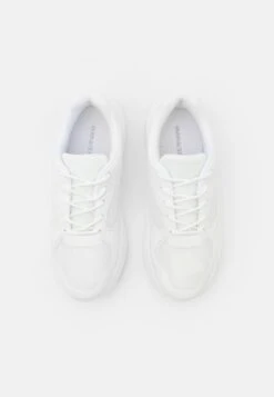 Even&Odd Trainers - White 11 Even&Odd Trainers - White -Stride Shop c2cc8982e6ad488fb48466f2afc19e00