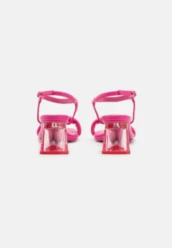 Menbur Sandals - Fuchsia -Stride Shop c47a0518ea4f49e19ddd50ebc1122224