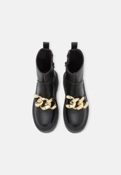 ONLY Shoes Onlbossi Chain Boot- Platform Ankle Boots - Black -Stride Shop cbcf0143ce3c4f72add090e329309893